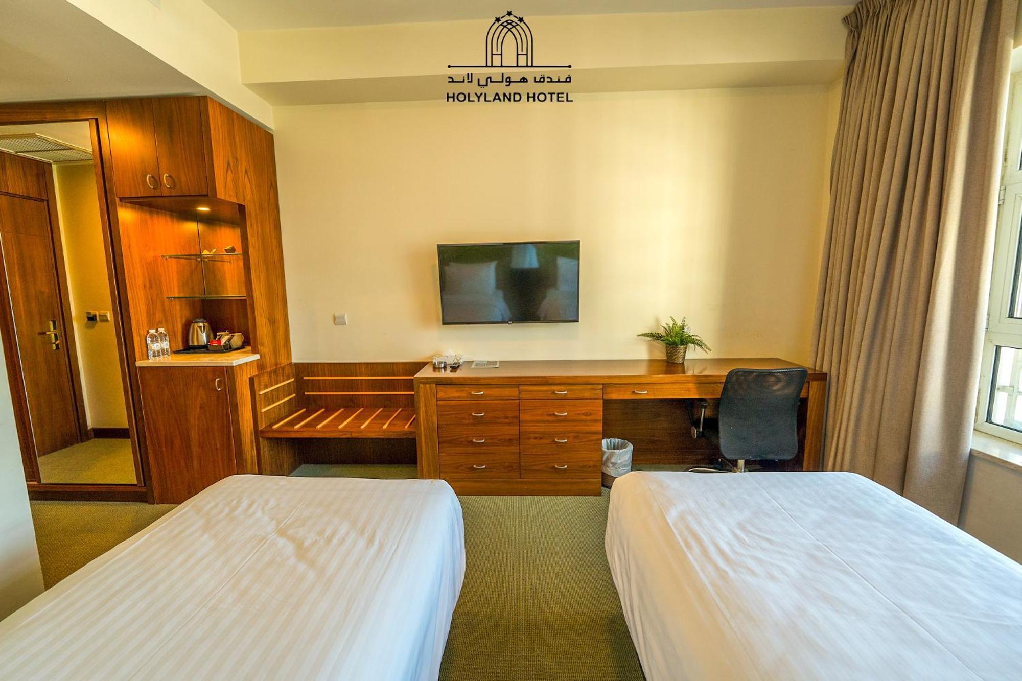 Holyland Hotel Amman Bagian luar foto